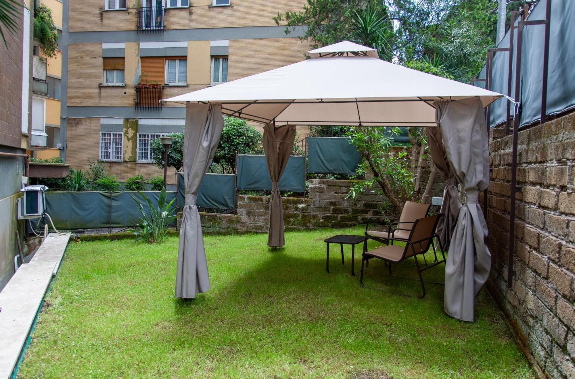 Garden City House Roma - Casa Con Giardino Privato Exterior foto